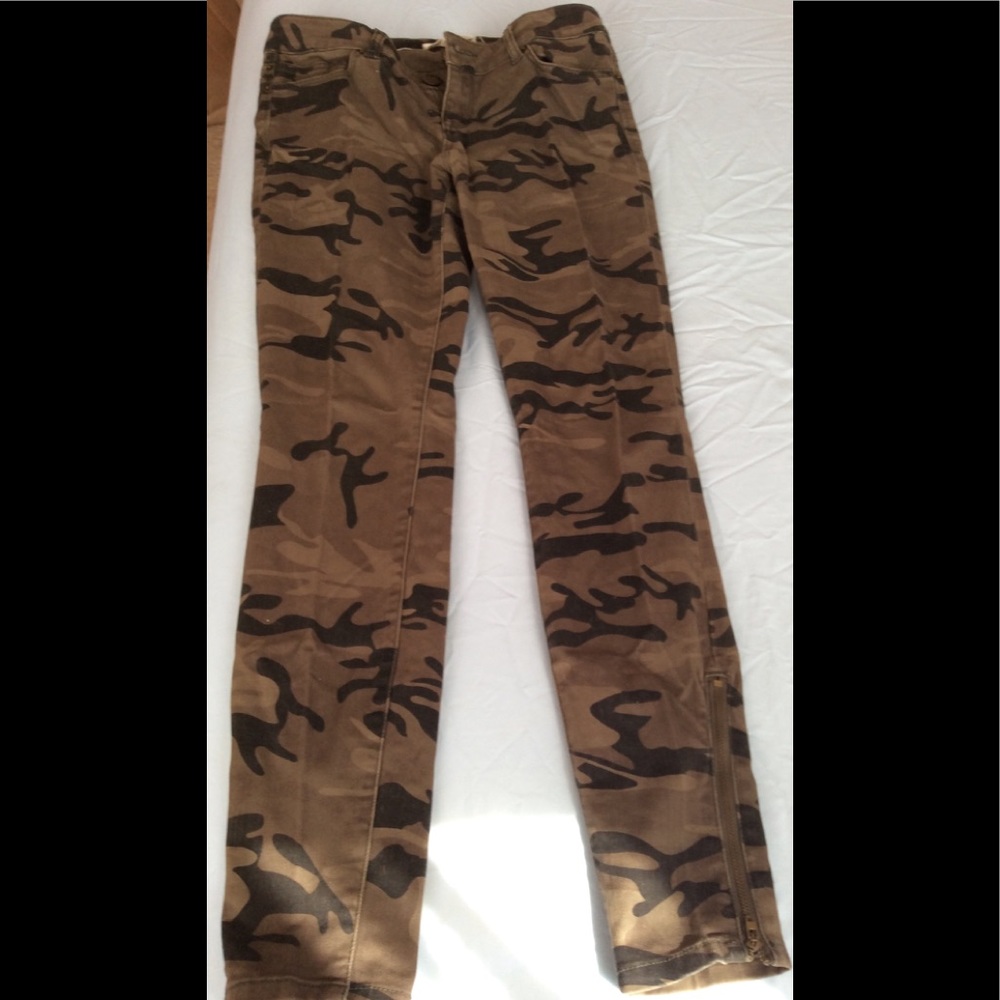 Forever 21 Camo Denim Pants